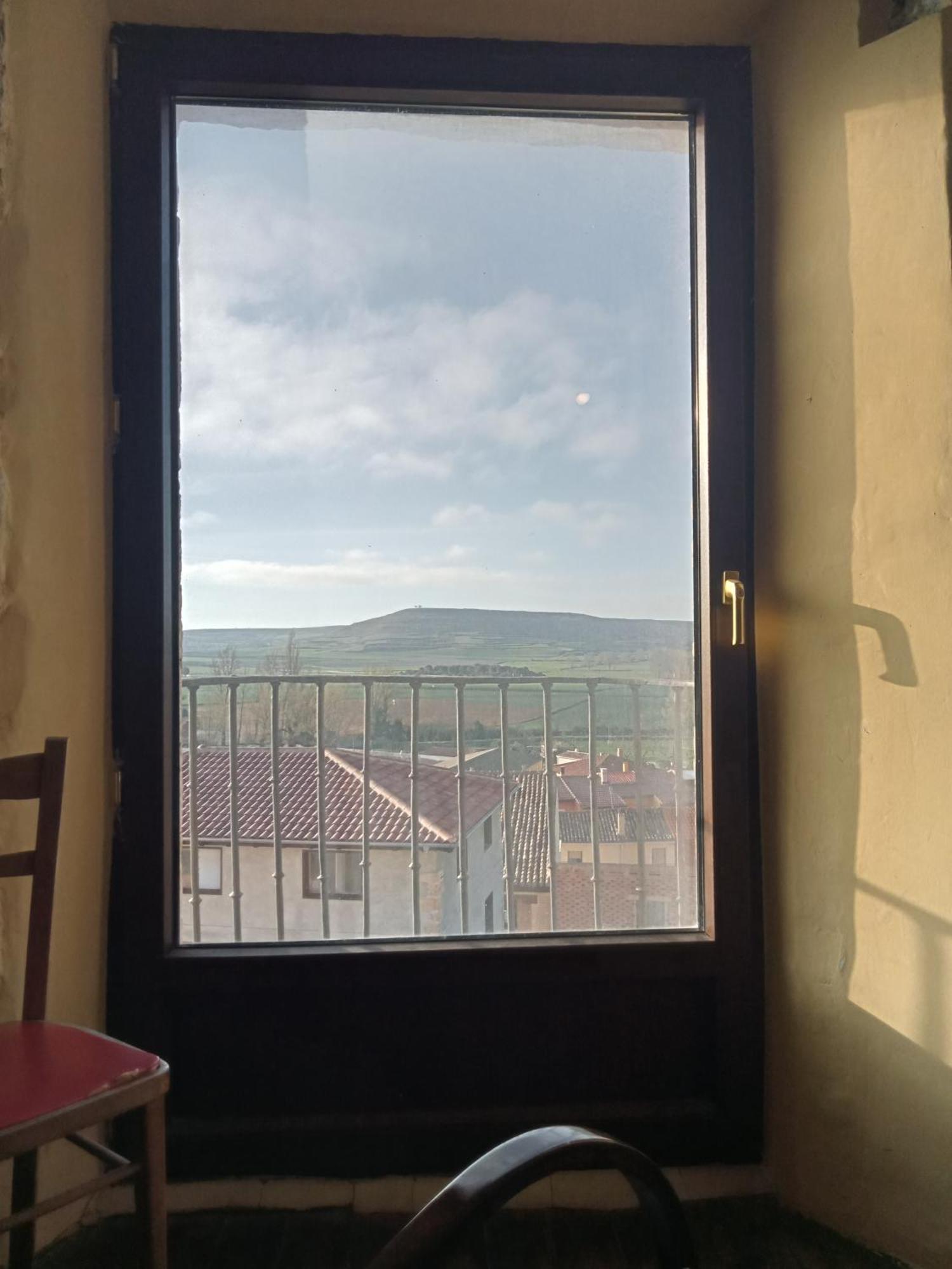 Albergue De Peregrinos Casa Nostra Castrojeriz Eksteriør billede
