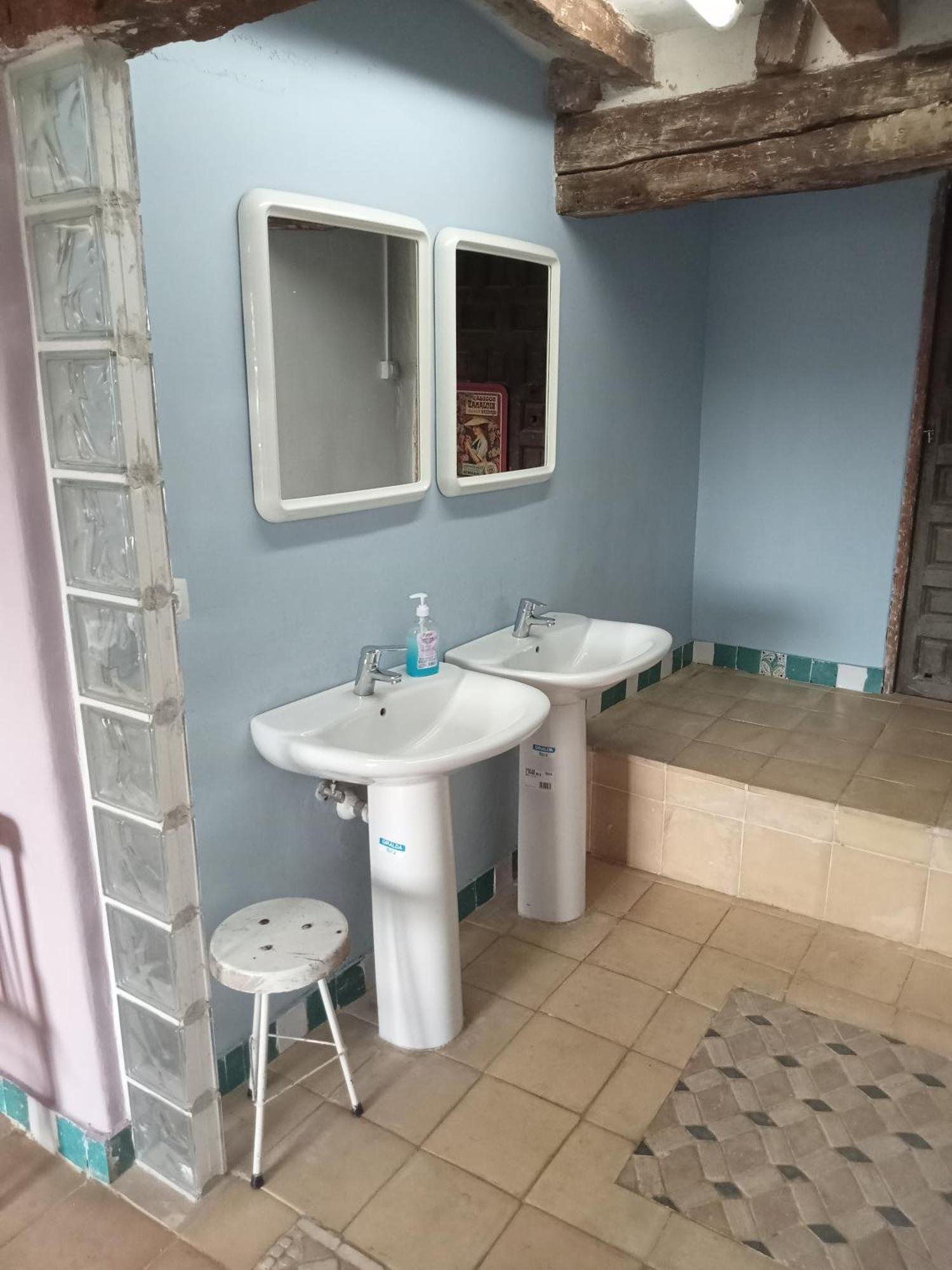 Albergue De Peregrinos Casa Nostra Castrojeriz Eksteriør billede