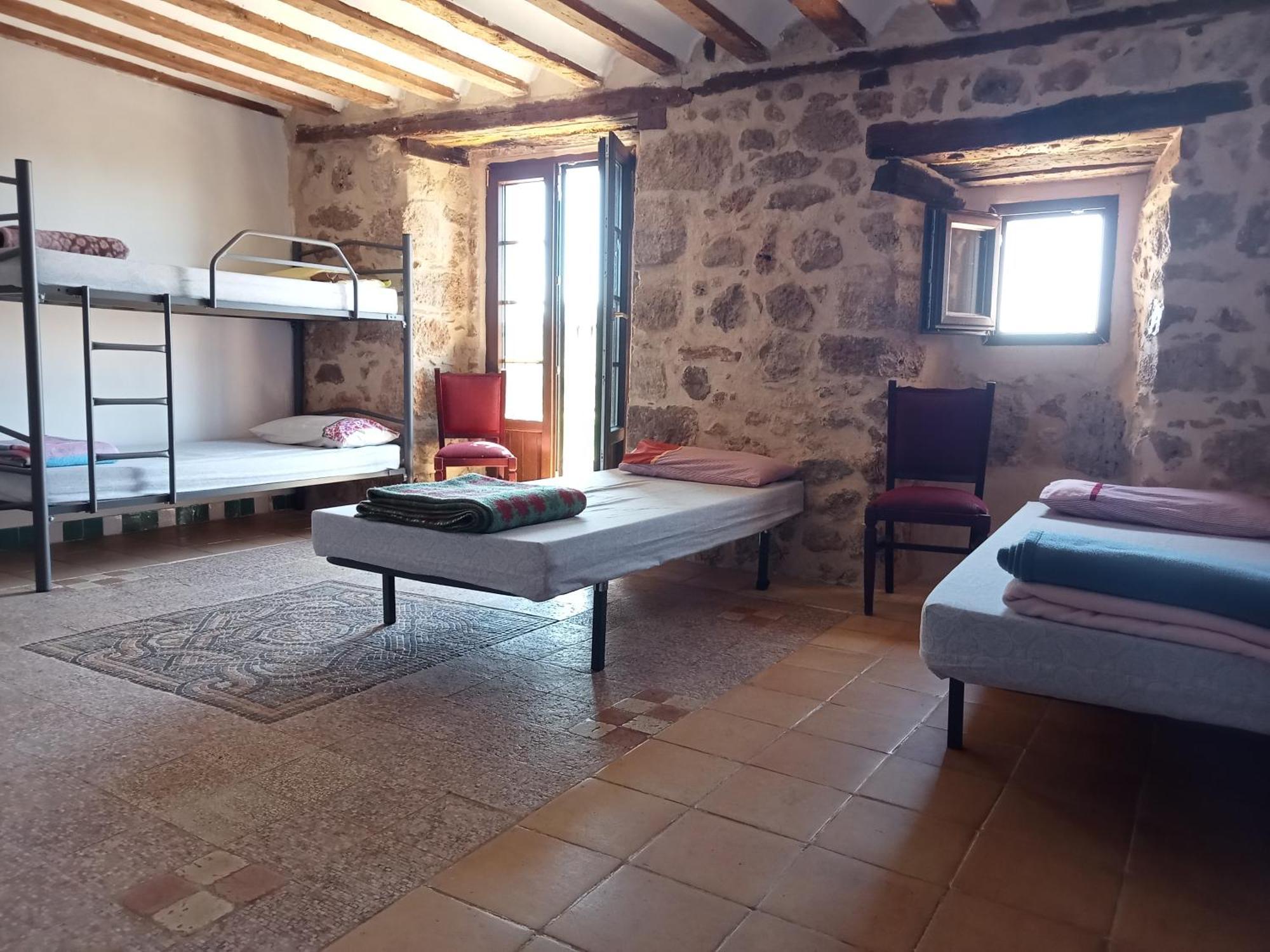 Albergue De Peregrinos Casa Nostra Castrojeriz Eksteriør billede